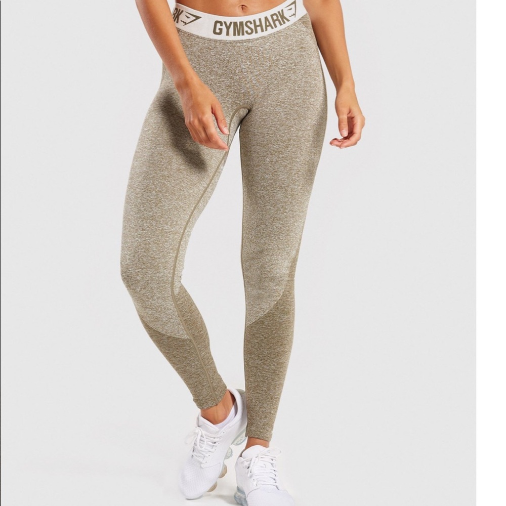 gymshark khaki/sand flex legging